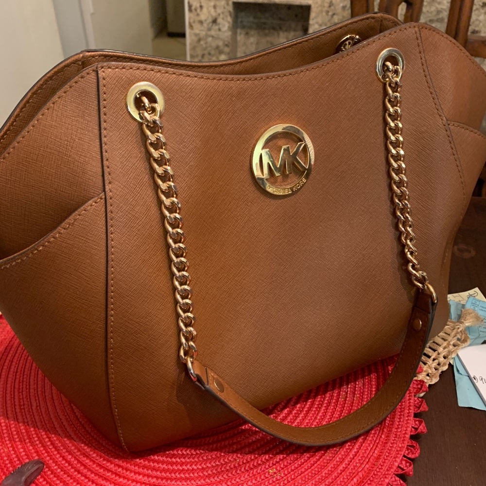 MichaelKors 👜